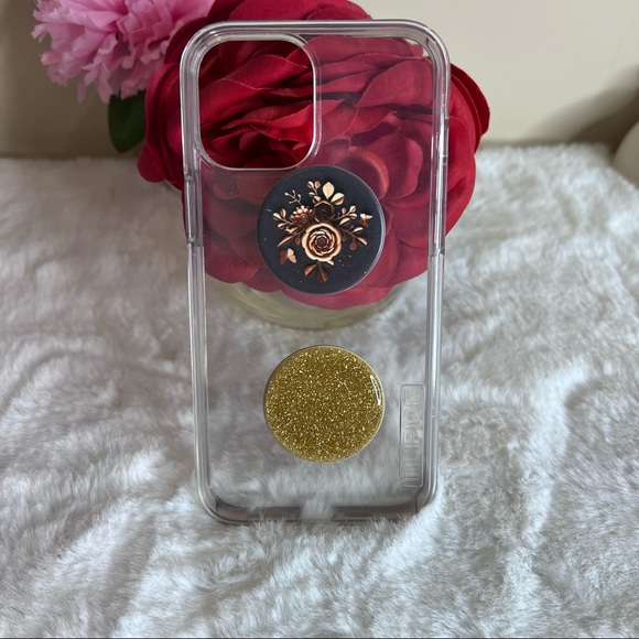 Cover for an iPhone 12 Pro Max with 2 sock pockets! - Picture 3 of 4